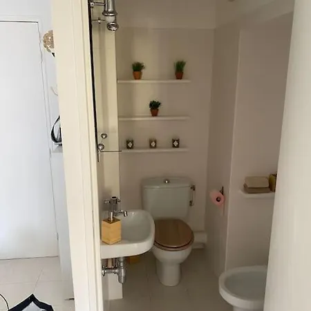 شقة Karma - Parking & Terrace مينتون