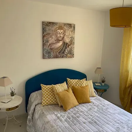 Karma - Parking & Terrace Apartament *